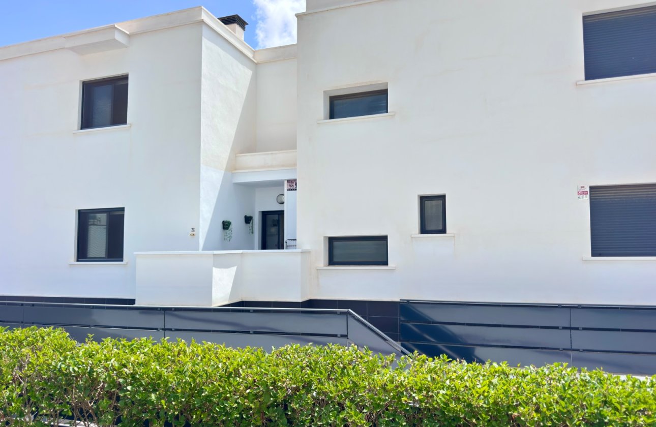 Resale - Terraced house -
Cabo Roig - Lomas de Cabo Roig