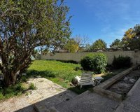 Resale - Terraced house -
Orihuela Costa - Montezenia