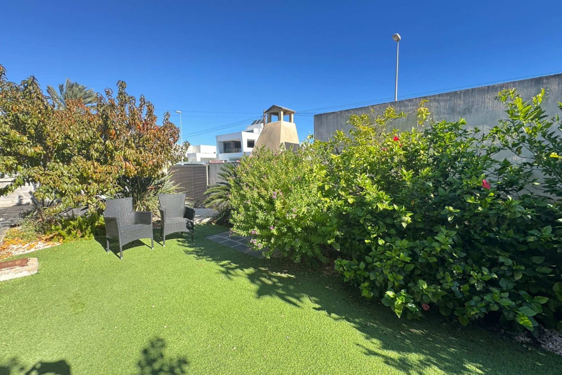 Resale - Terraced house -
Pilar de la Horadada - Mil Palmeras