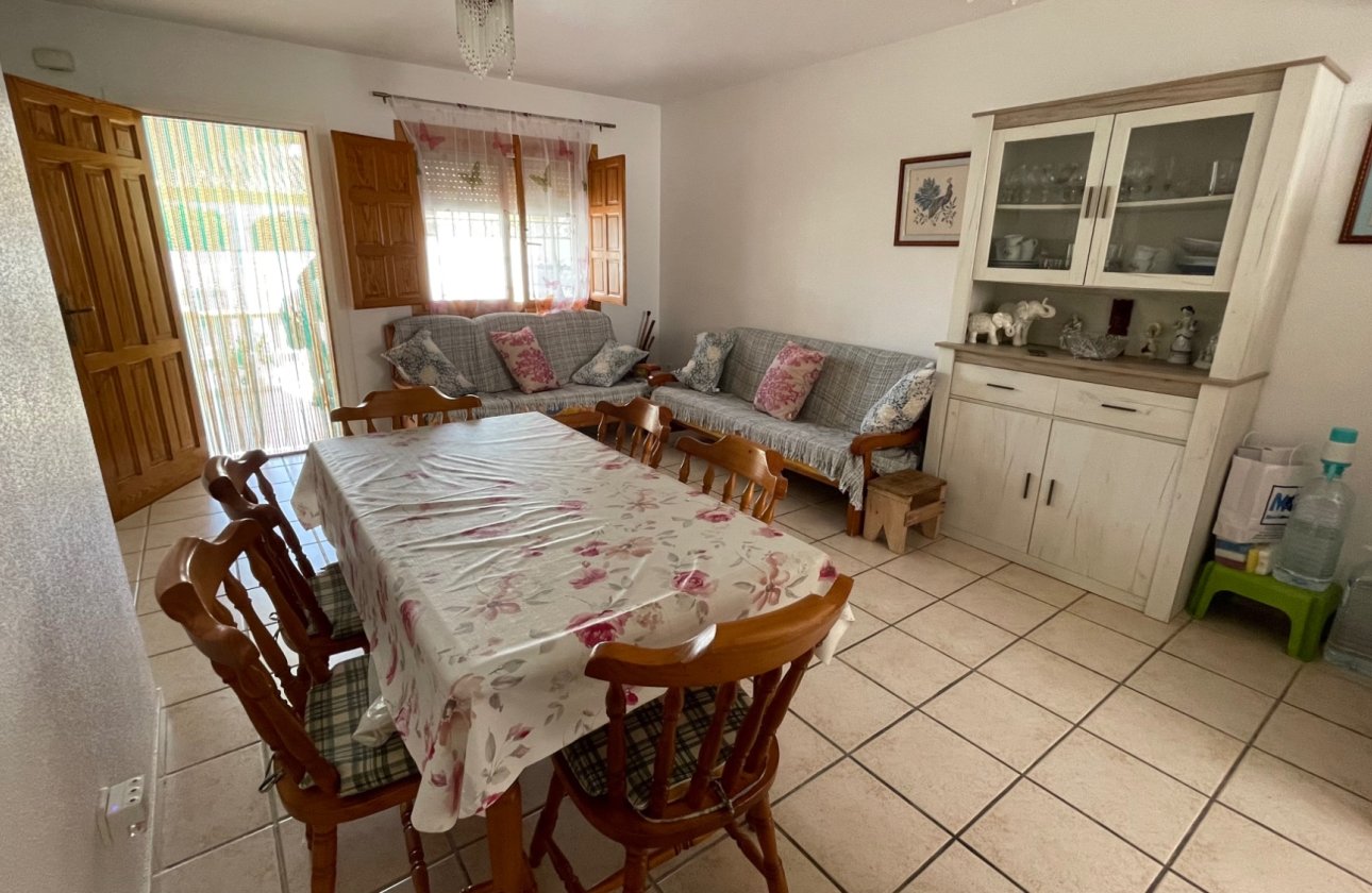 Resale - Terraced house -
Torre de la Horadada