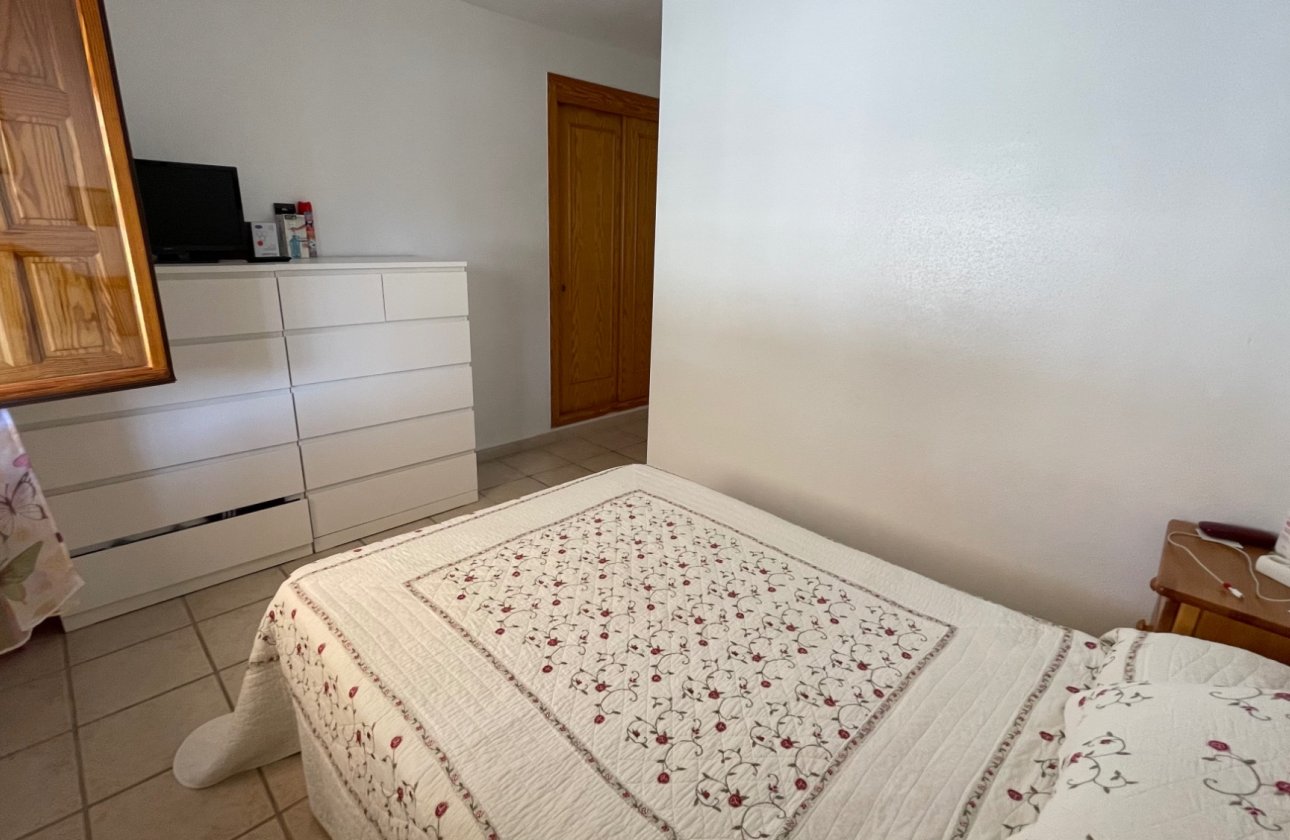 Resale - Terraced house -
Torre de la Horadada