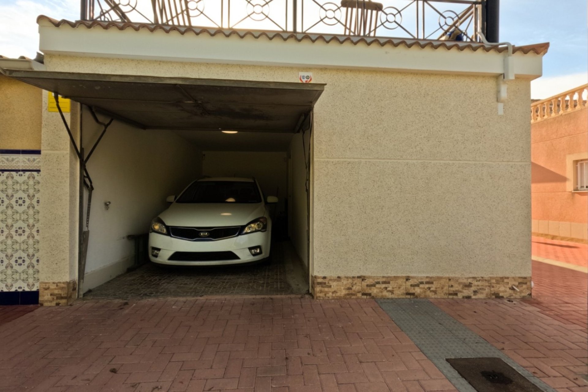 Resale - Terraced house -
Torrevieja - Playa De Los Naufragos