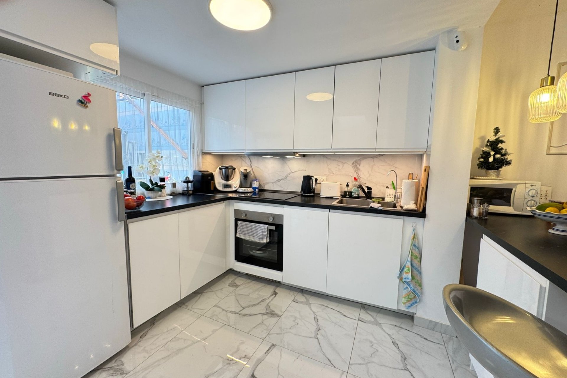 Resale - Terraced house -
Torrevieja - Playa De Los Naufragos