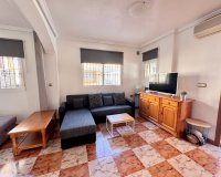 Resale - Terraced house -
Villamartin