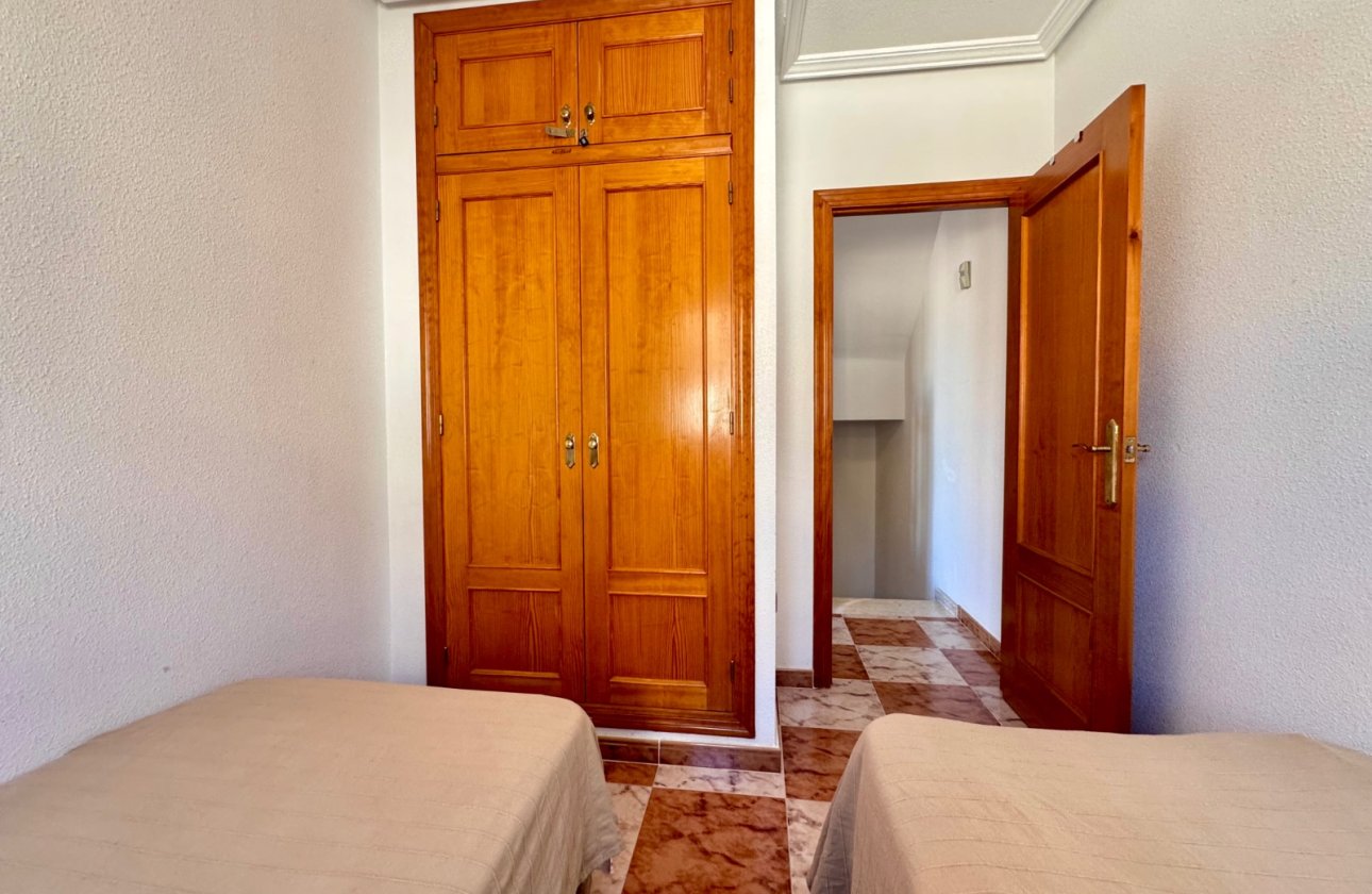 Resale - Terraced house -
Villamartin