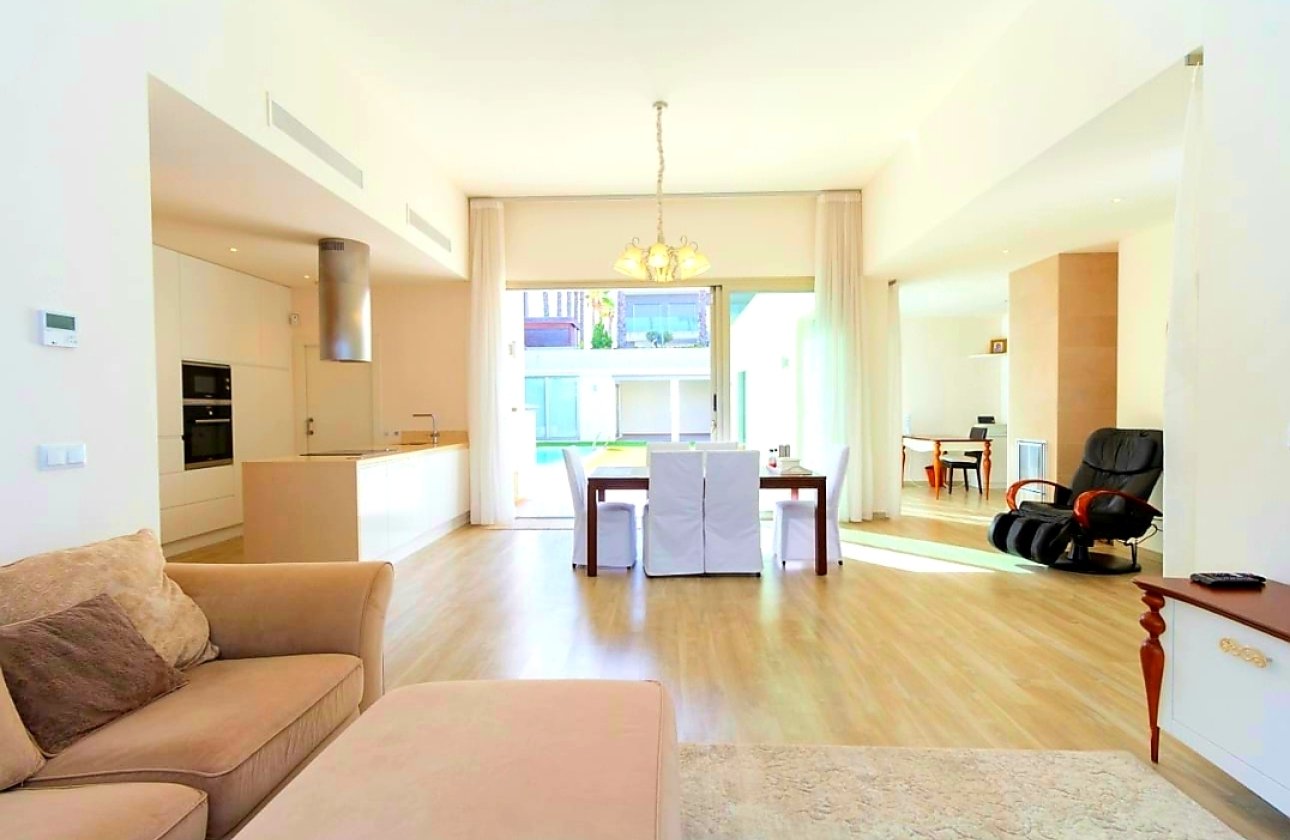 Resale - Town House -
Benijofar - Costa Blanca