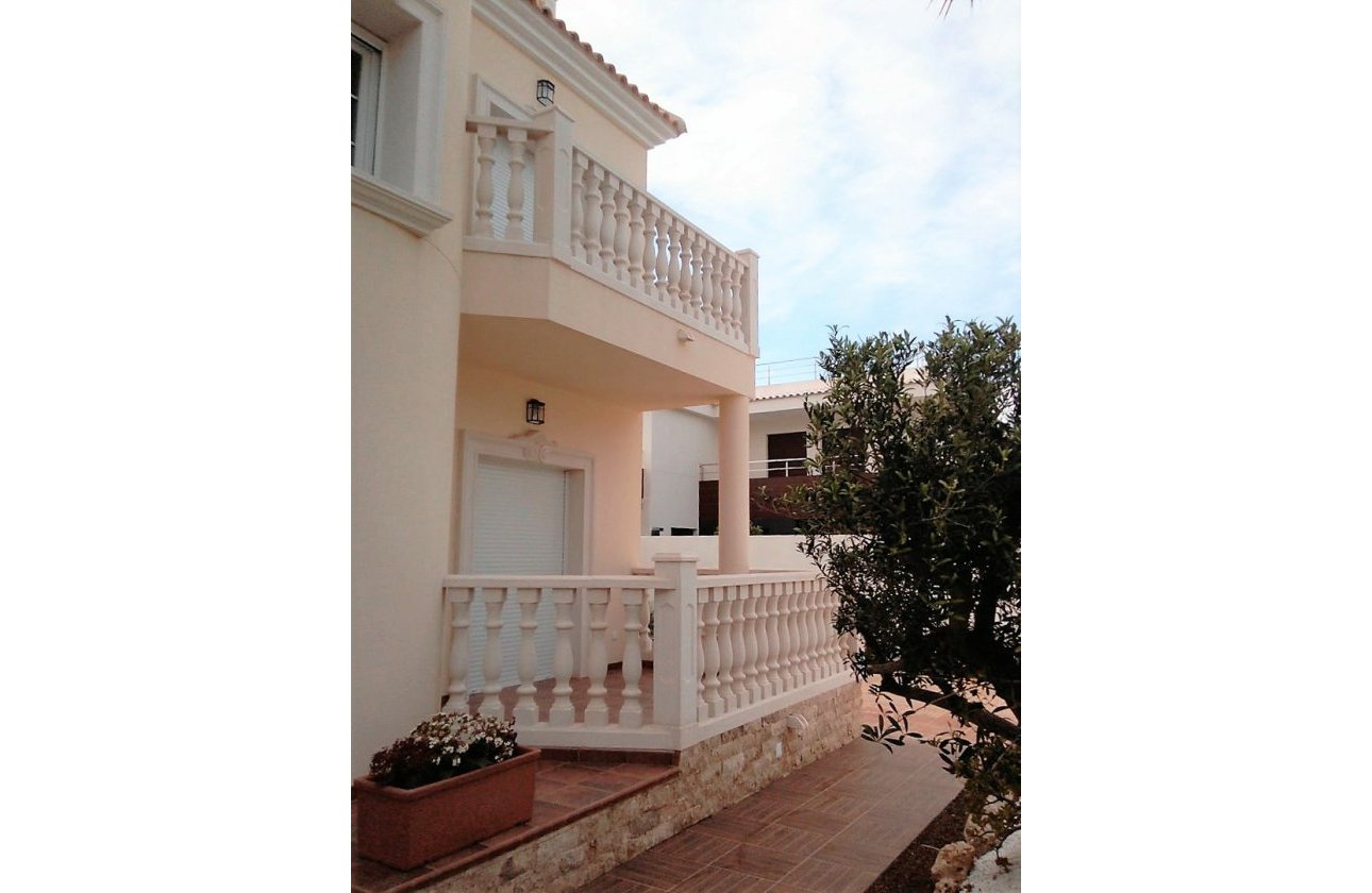 Resale - Town House -
Cabo Roig - Costa Blanca