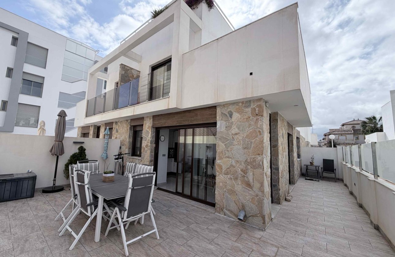 Resale - Town House -
Cabo Roig - Costa Blanca