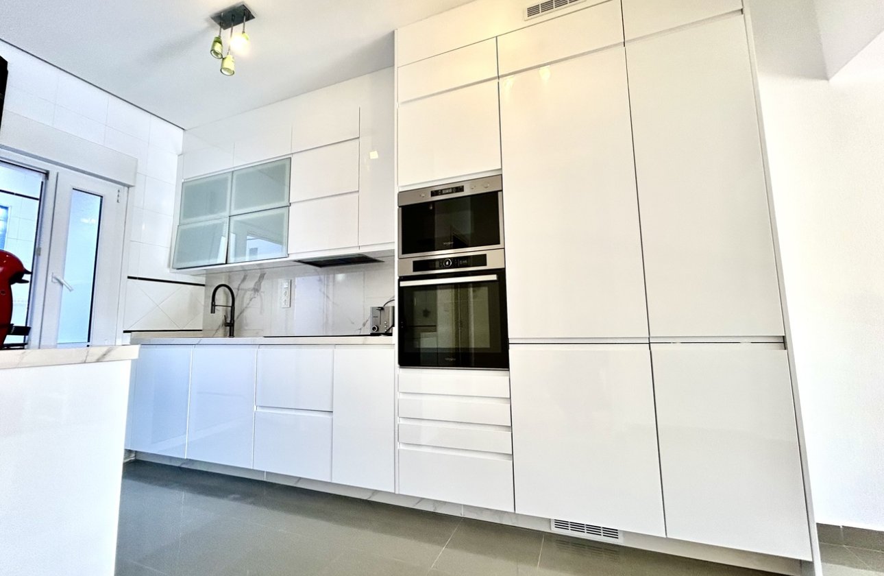 Resale - Town House -
Cabo Roig - Costa Blanca