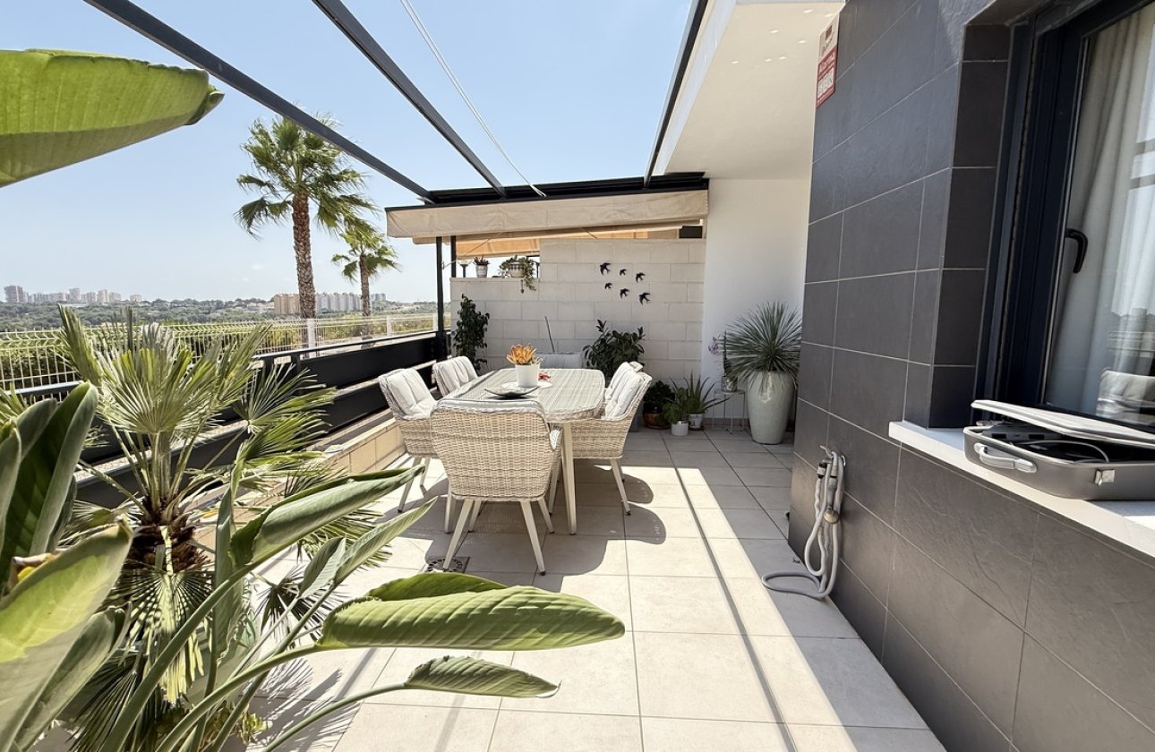 Resale - Town House -
Cabo Roig - Costa Blanca