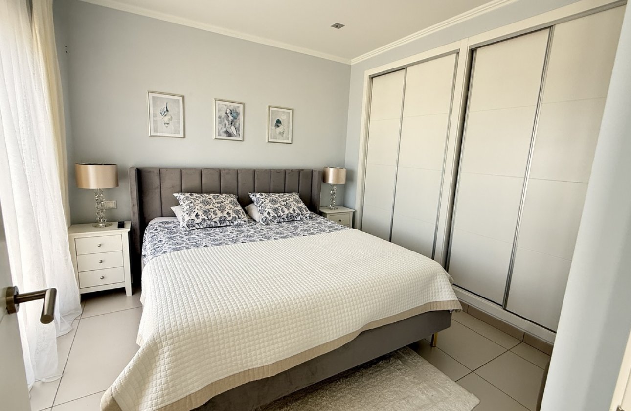 Resale - Town House -
Cabo Roig - Costa Blanca