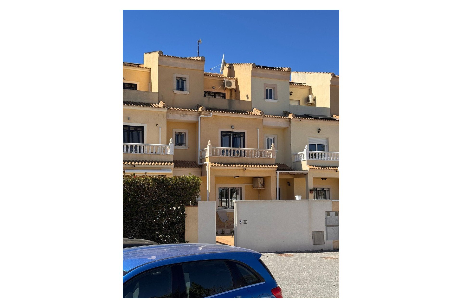 Resale - Town House -
Campoamor - Costa Blanca