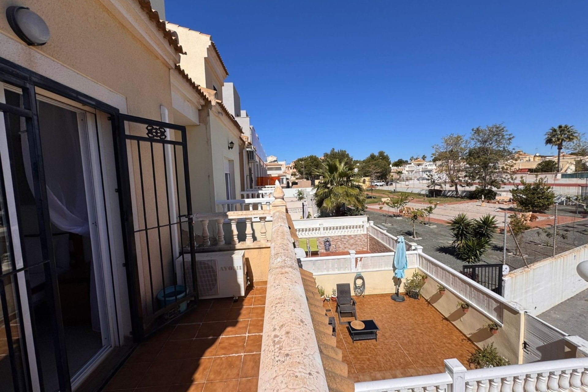 Resale - Town House -
Campoamor - Costa Blanca