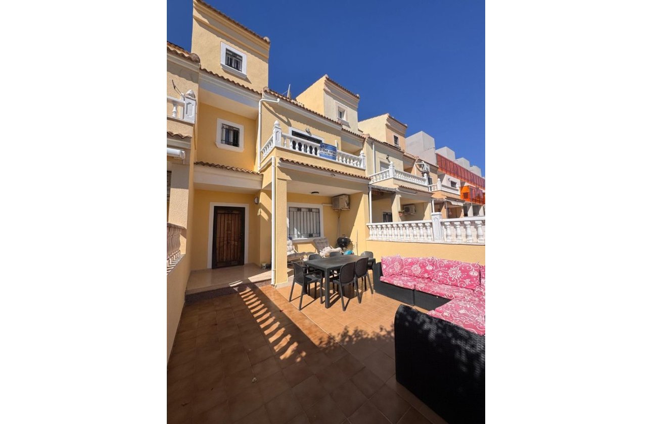 Resale - Town House -
Campoamor - Costa Blanca