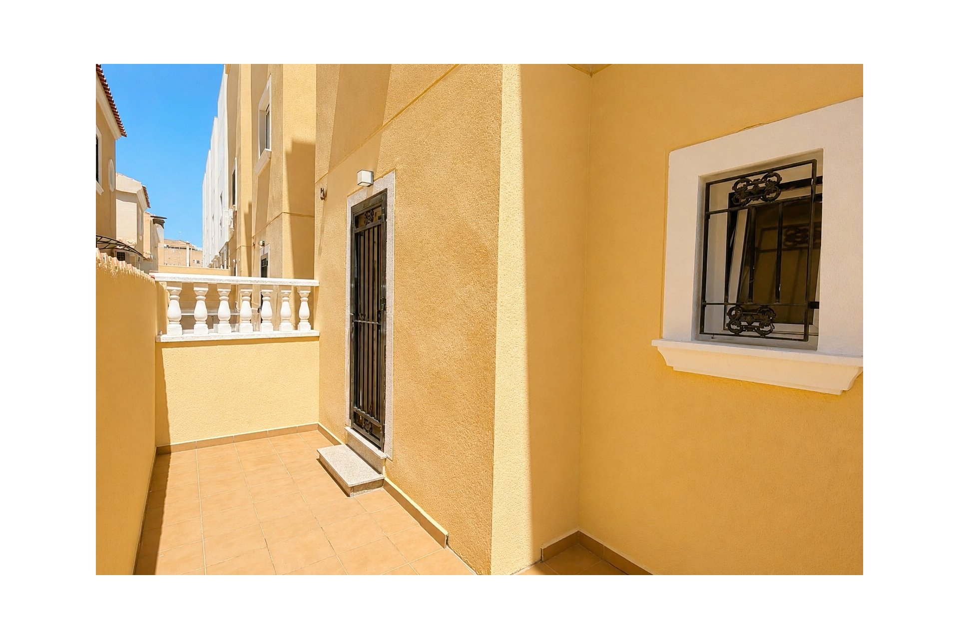 Resale - Town House -
Campoamor - Costa Blanca