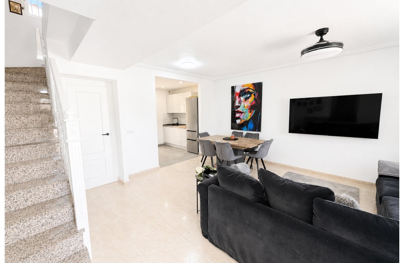 Resale - Town House -
Campoamor - Costa Blanca