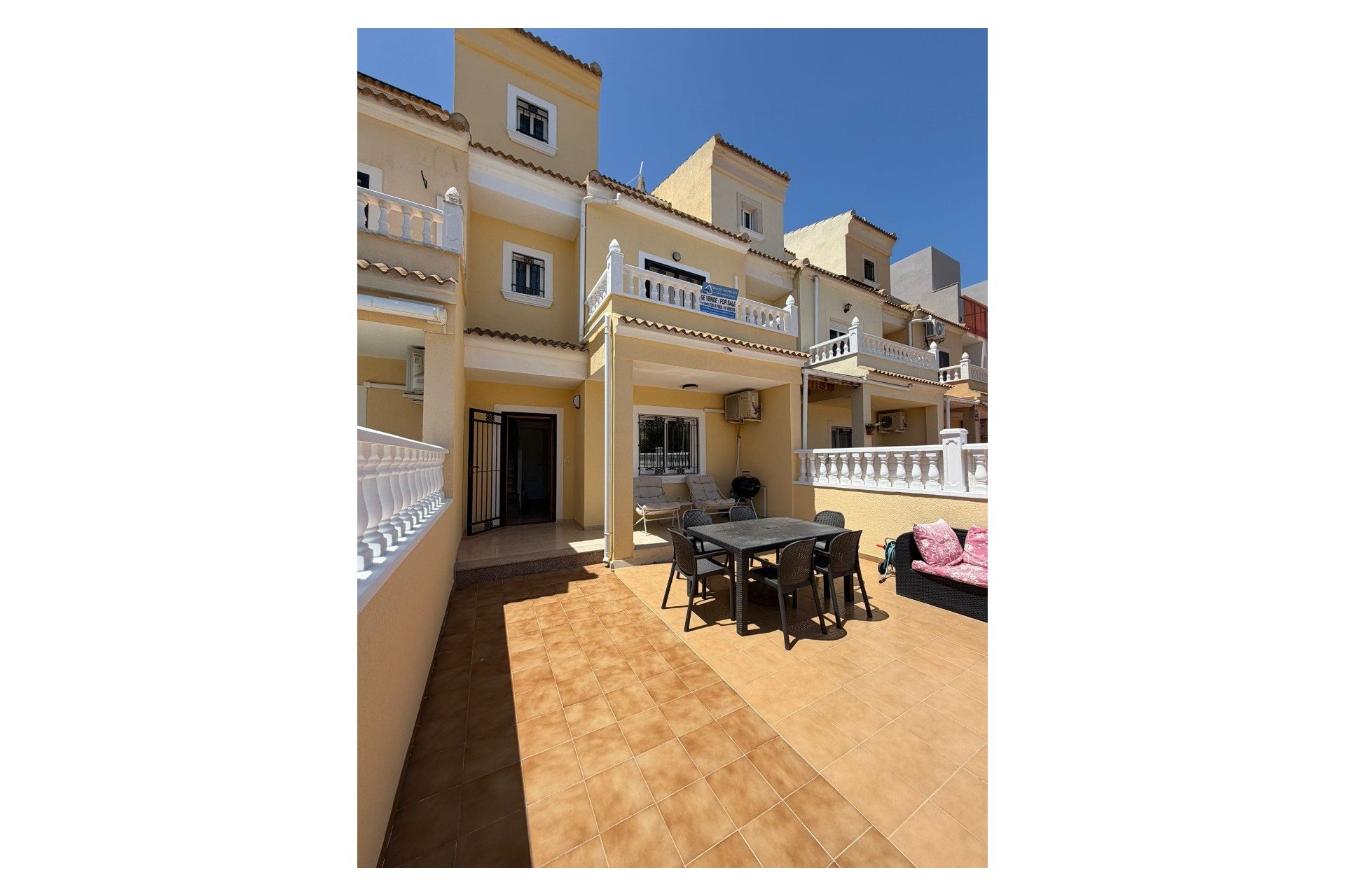 Resale - Town House -
Campoamor - Costa Blanca