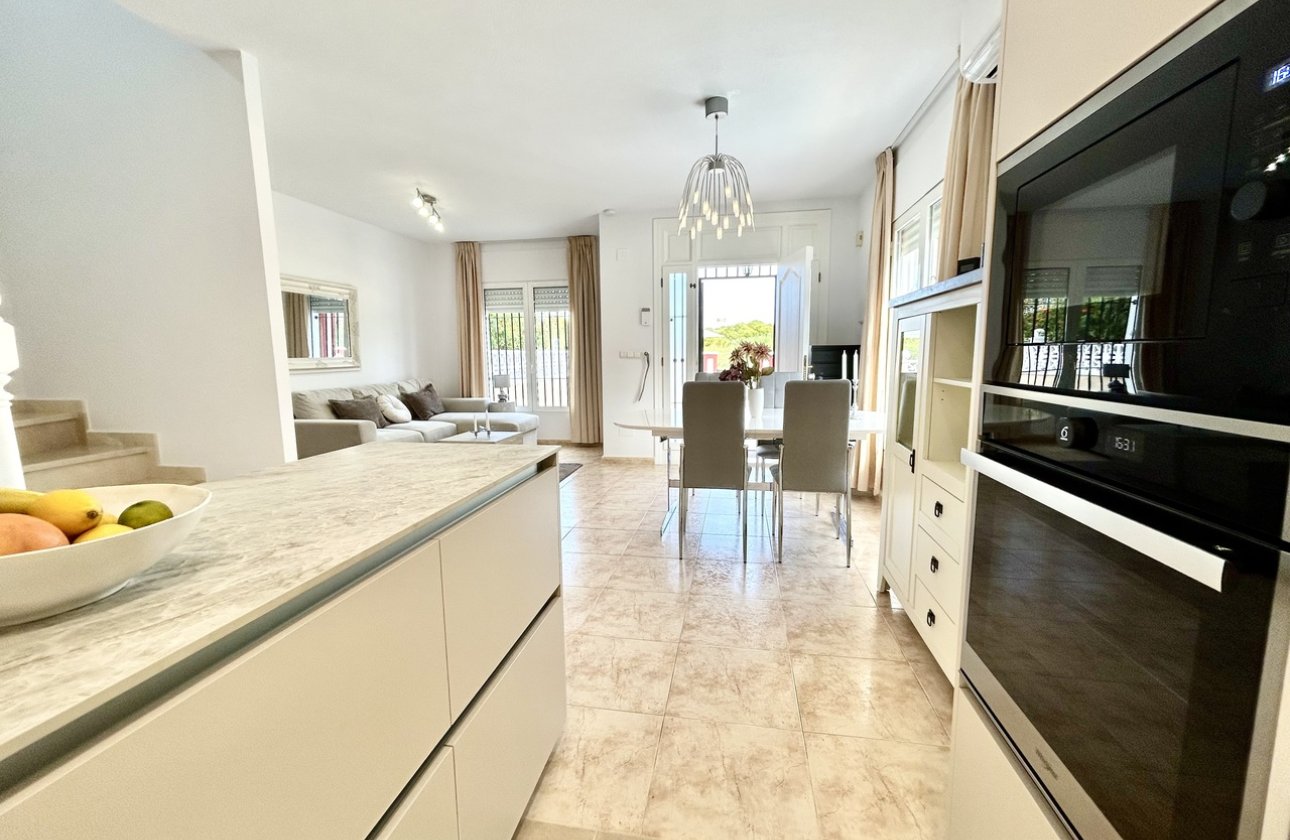 Resale - Town House -
Dehesa de Campoamor - Costa Blanca