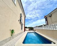 Resale - Town House -
Dehesa de Campoamor - Costa Blanca