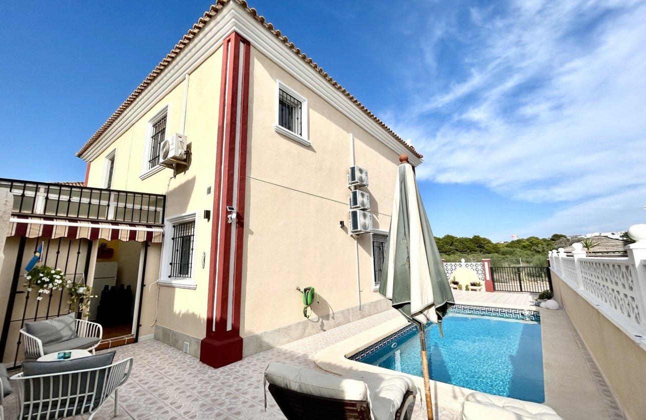 Resale - Town House -
Dehesa de Campoamor - Costa Blanca