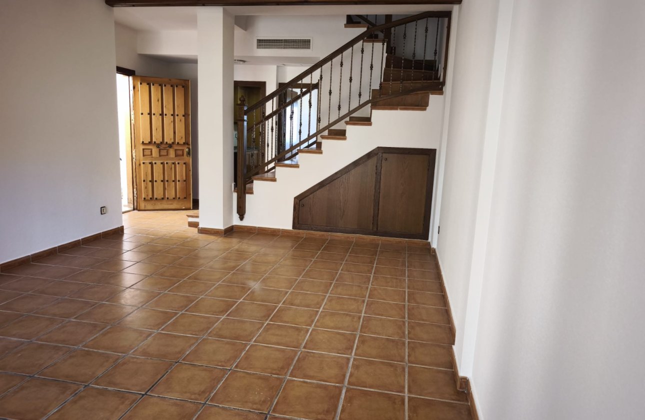 Resale - Town House -
La Finca Golf Resort - Inland