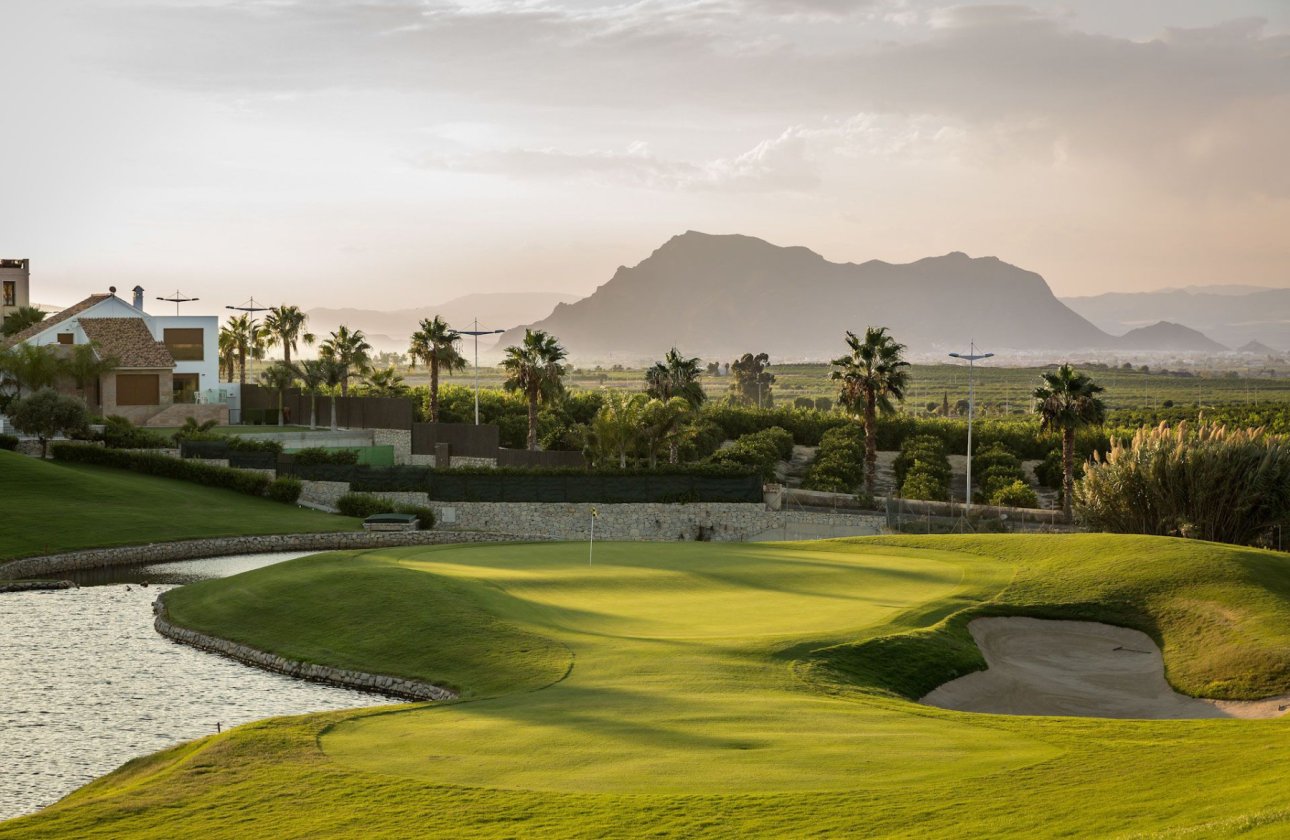Resale - Town House -
La Finca Golf Resort - Inland