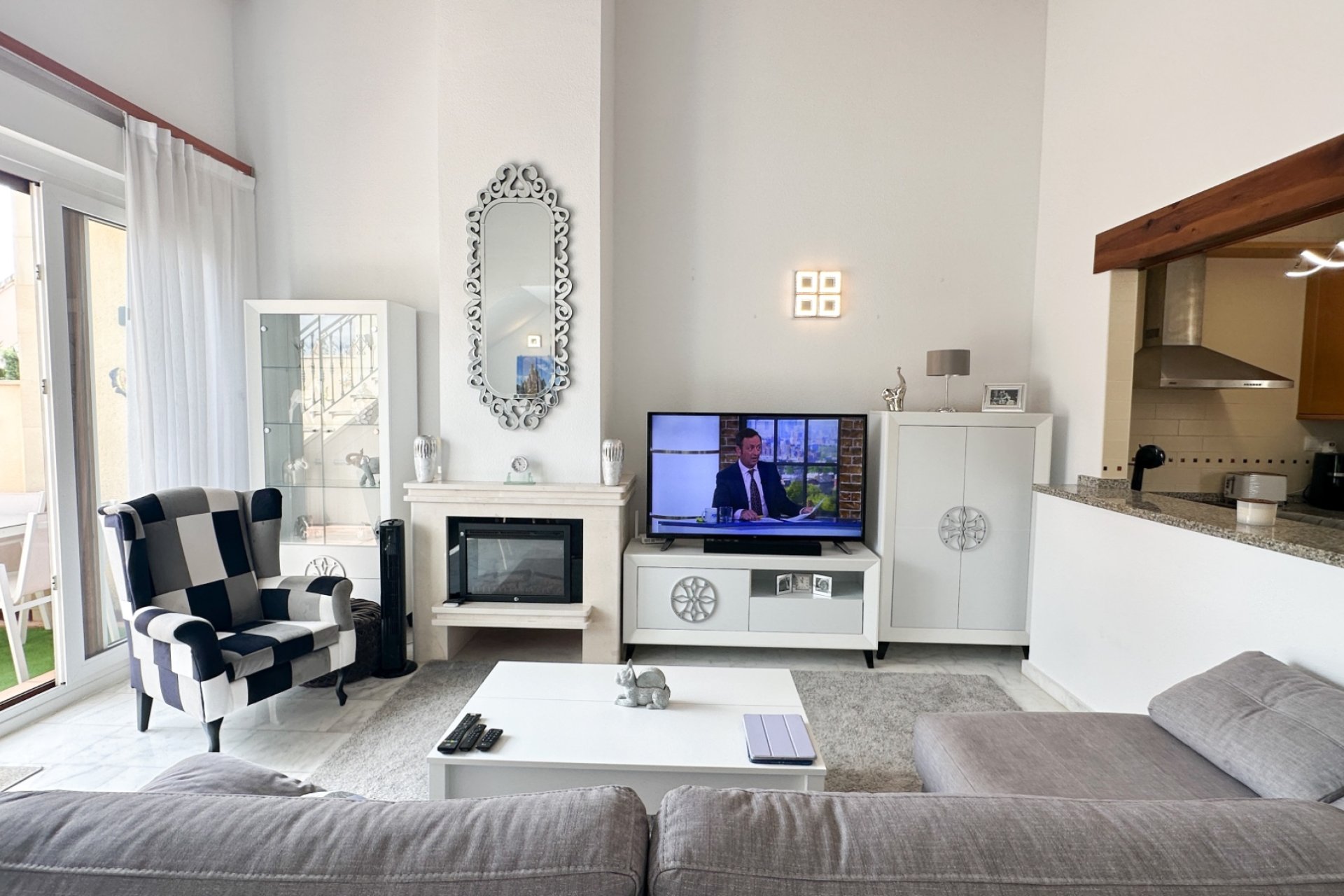 Resale - Town House -
La Finca Golf Resort - Inland