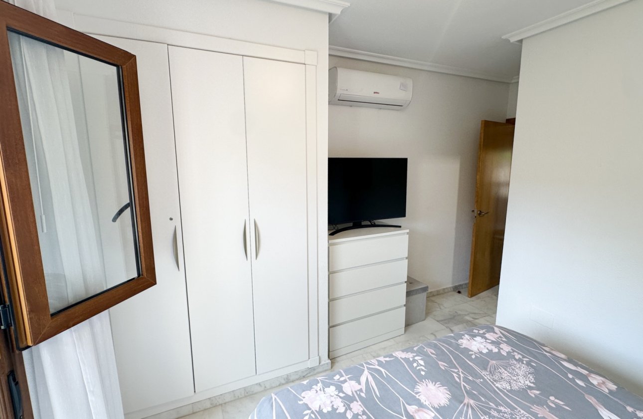 Resale - Town House -
La Finca Golf Resort - Inland