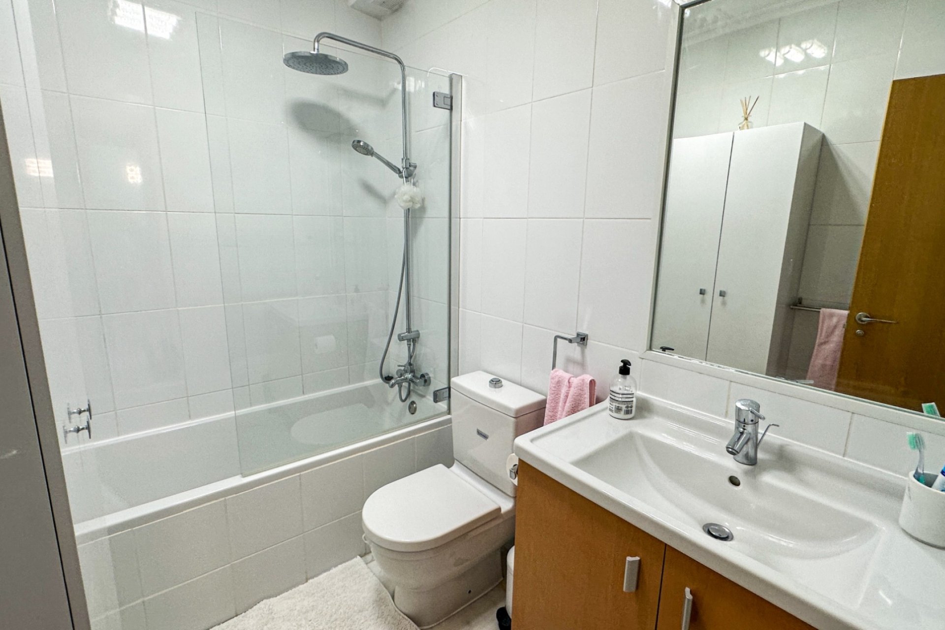 Resale - Town House -
La Finca Golf Resort - Inland