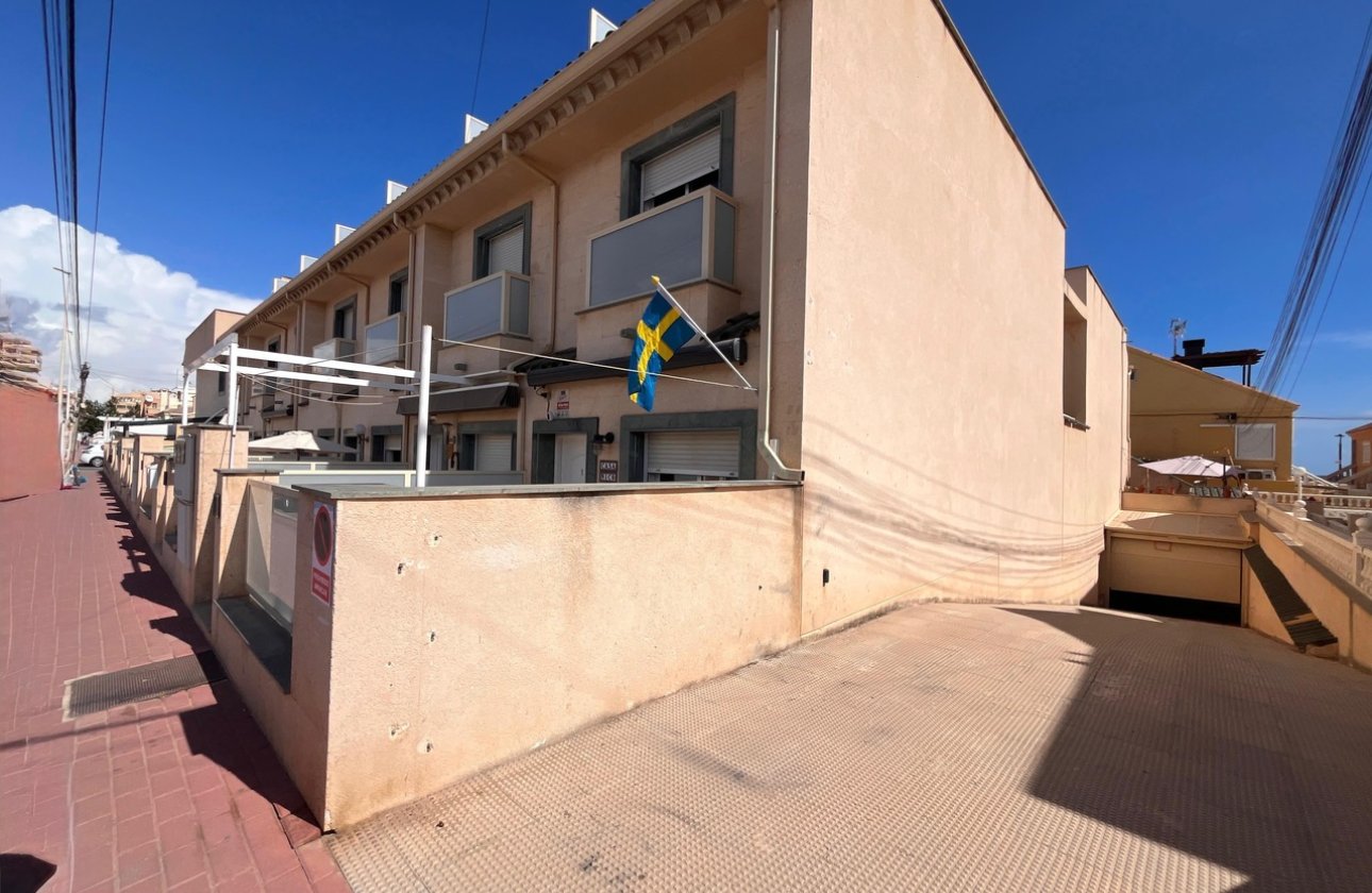 Resale - Town House -
La Mata - Costa Blanca