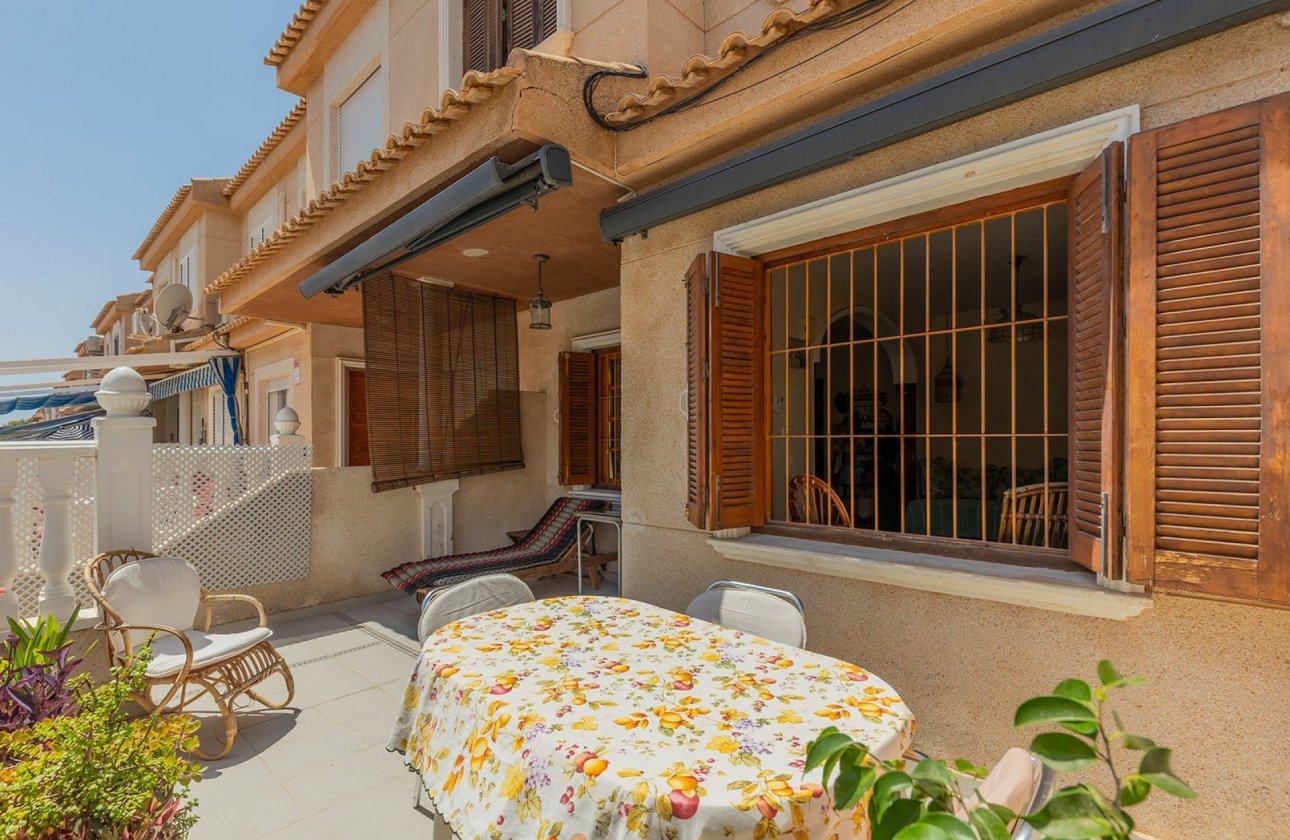 Resale - Town House -
La Mata - Costa Blanca