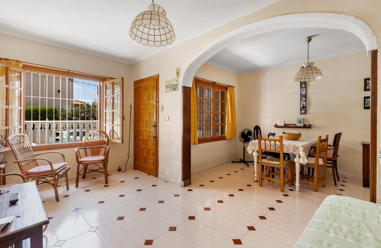 Resale - Town House -
La Mata - Costa Blanca
