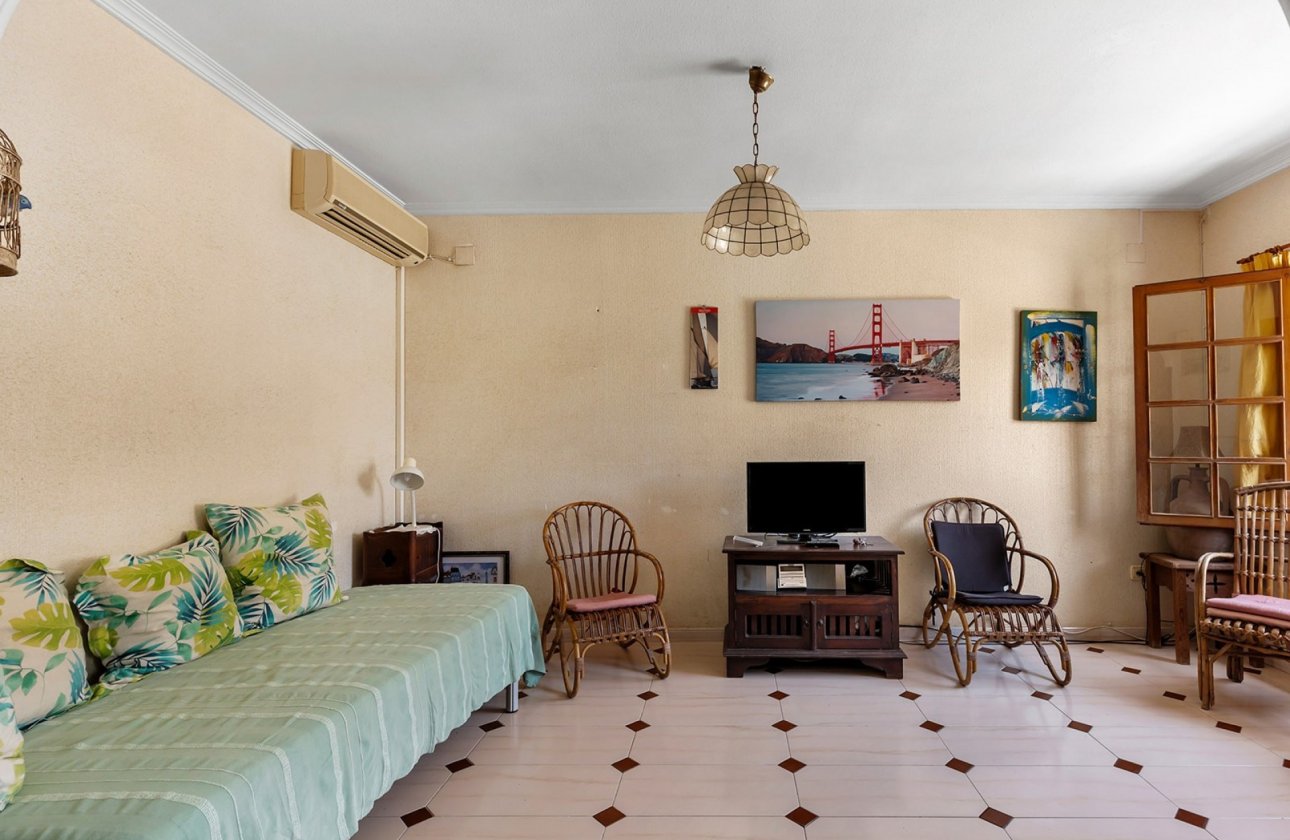 Resale - Town House -
La Mata - Costa Blanca