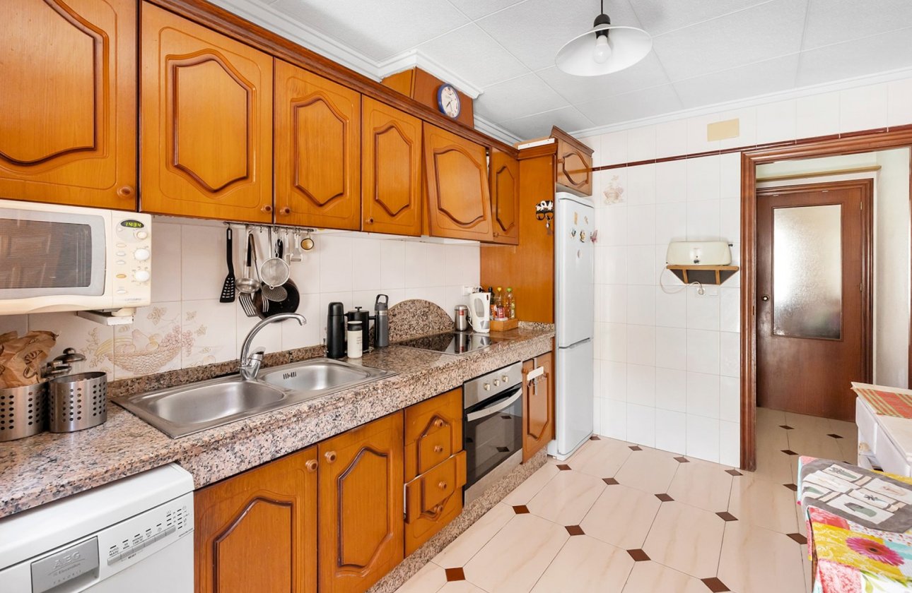 Resale - Town House -
La Mata - Costa Blanca
