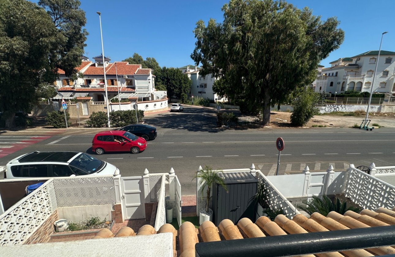 Resale - Town House -
La Mata - Costa Blanca