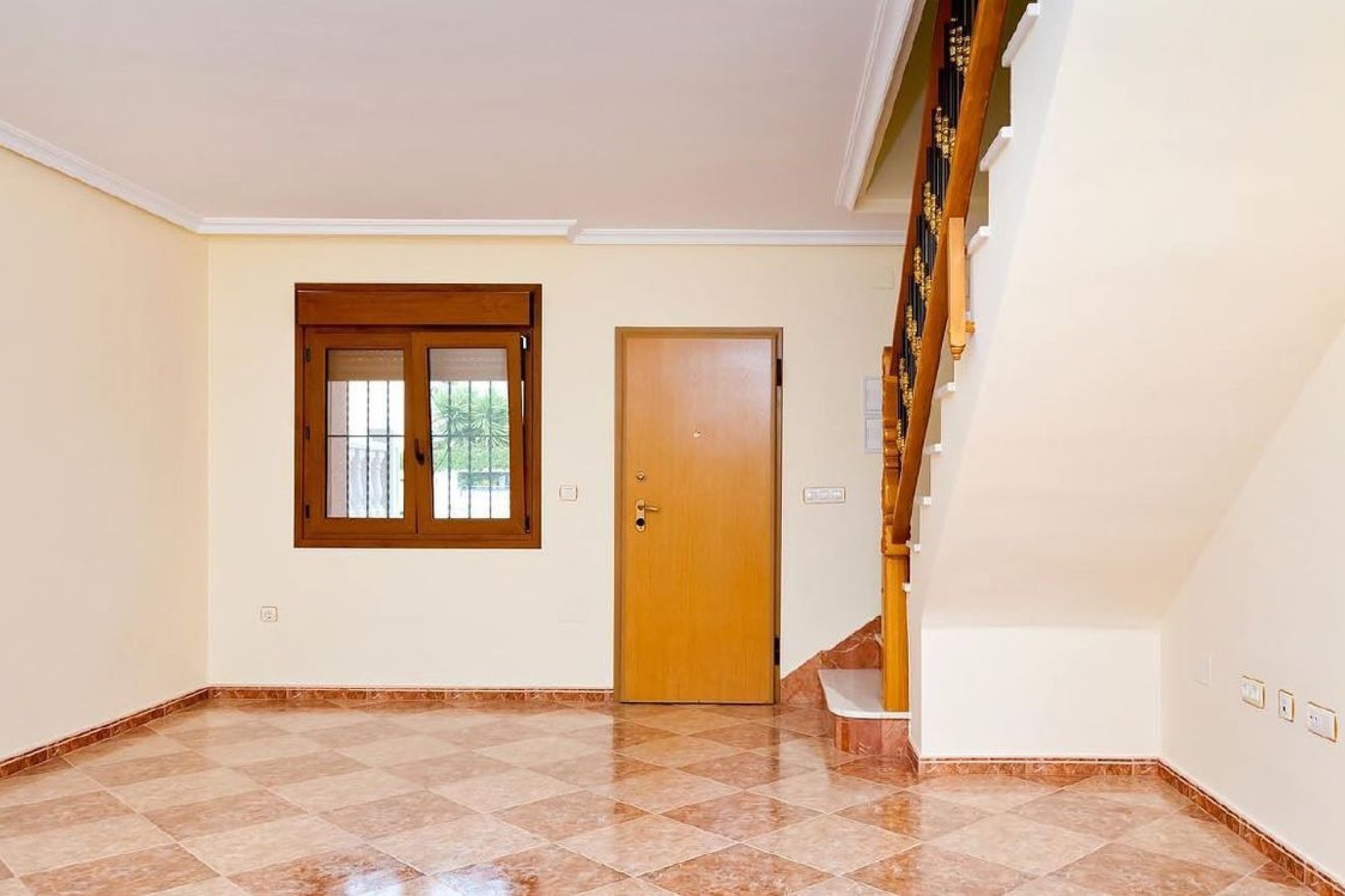 Resale - Town House -
Los Altos - Costa Blanca