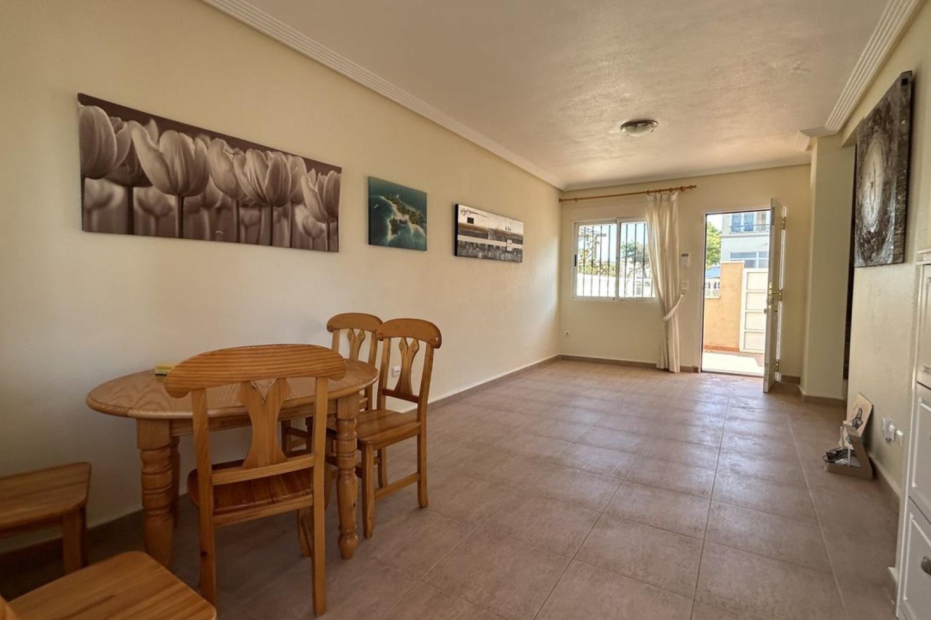 Resale - Town House -
Los Altos - Costa Blanca