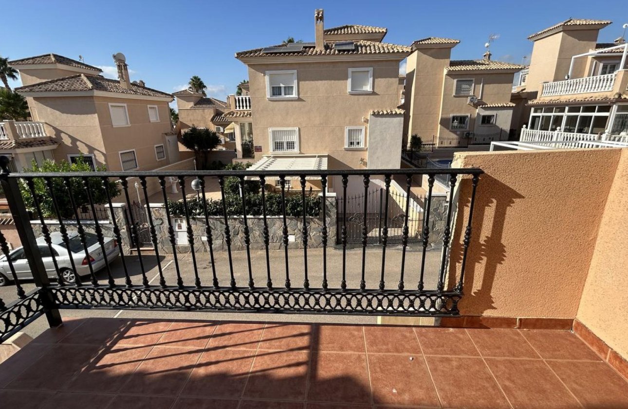 Resale - Town House -
Los Altos - Costa Blanca