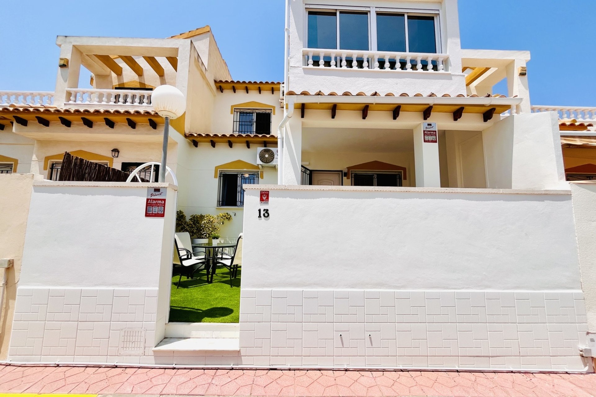 Resale - Town House -
Los Altos - Costa Blanca