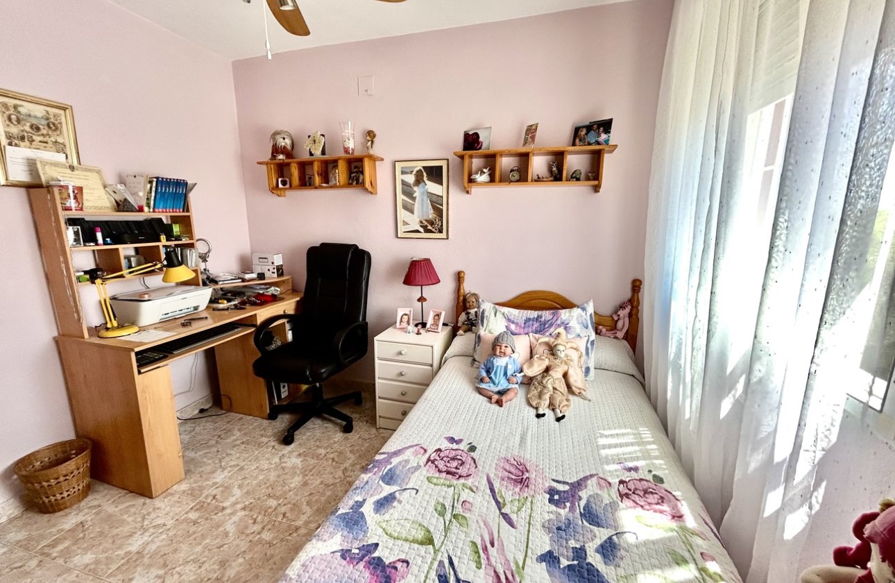 Resale - Town House -
Los Altos - Costa Blanca