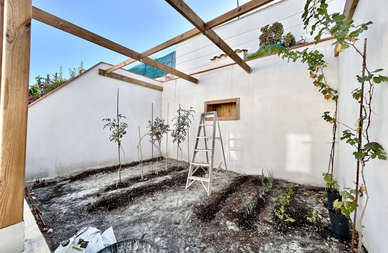 Resale - Town House -
Los Balcones - Costa Blanca