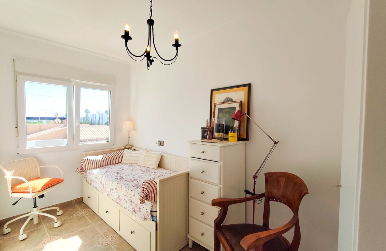 Resale - Town House -
Los Balcones - Costa Blanca