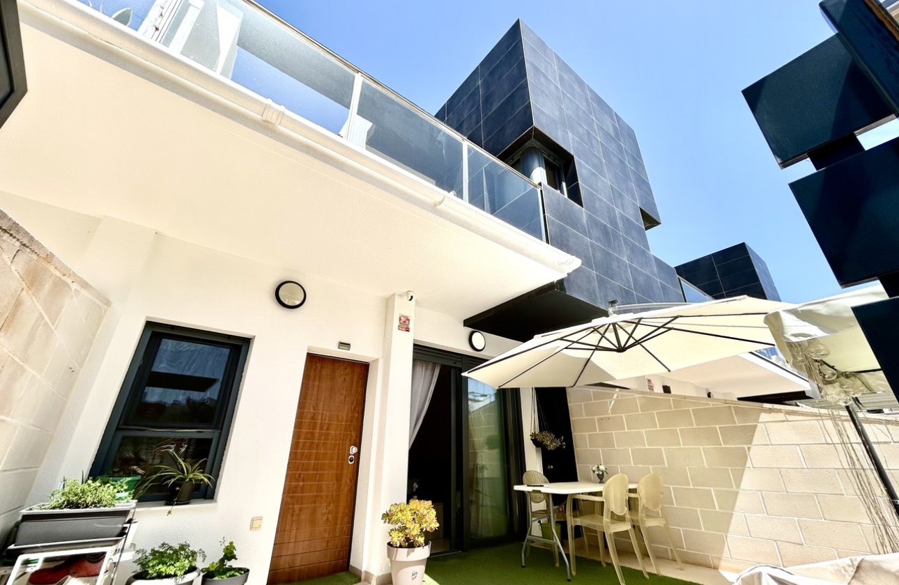 Resale - Town House -
Los Dolses - Inland