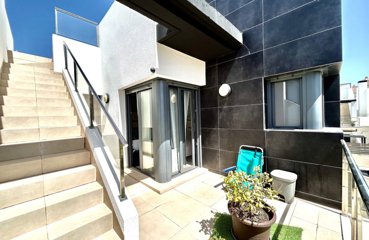 Resale - Town House -
Los Dolses - Inland