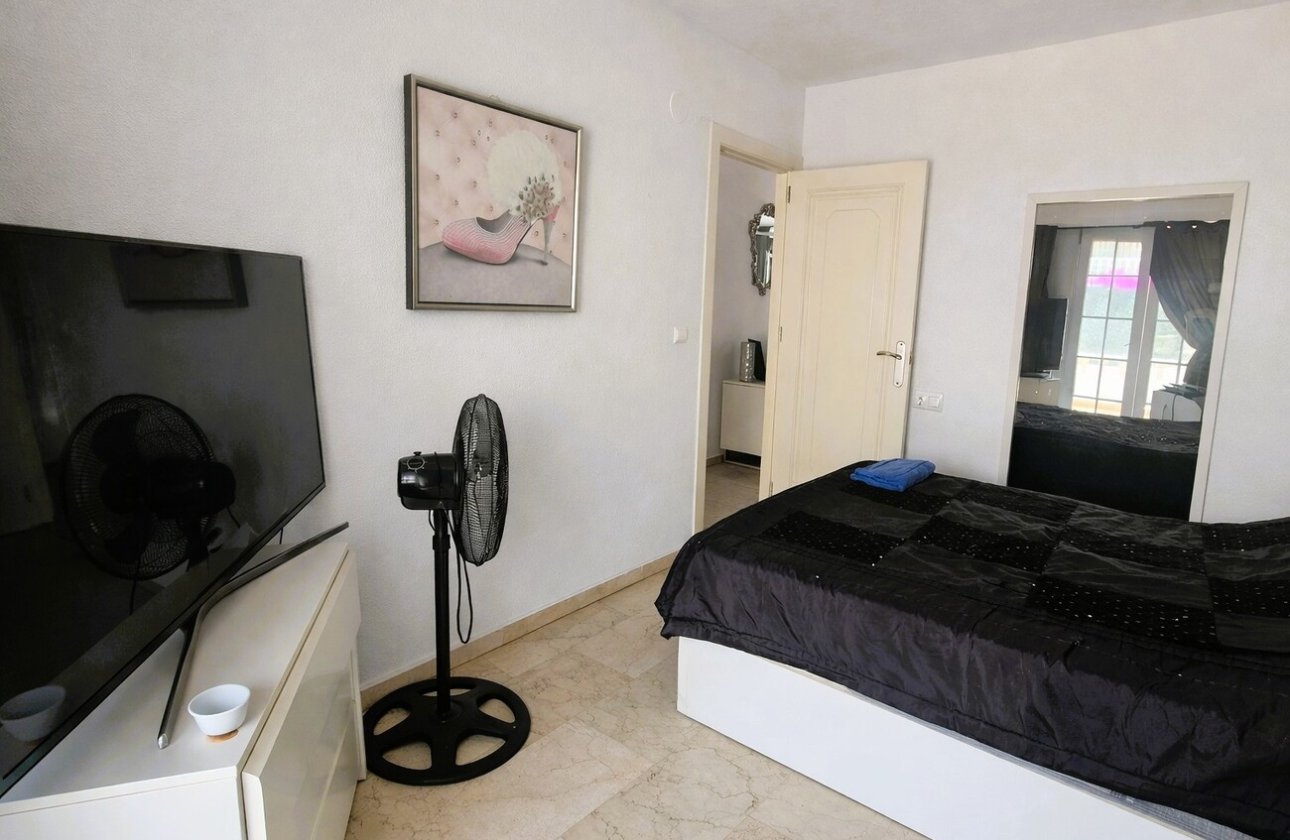 Resale - Town House -
Los Dolses - Inland