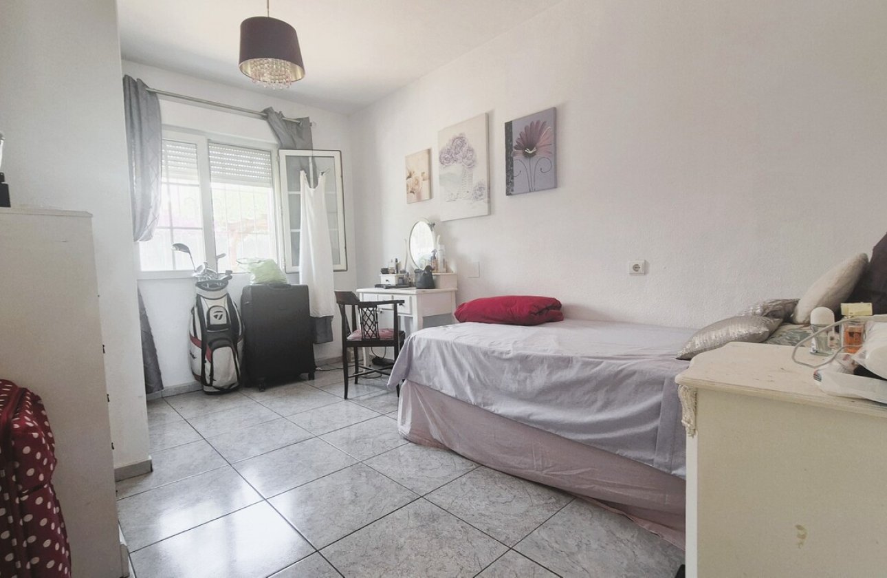 Resale - Town House -
Los Dolses - Inland