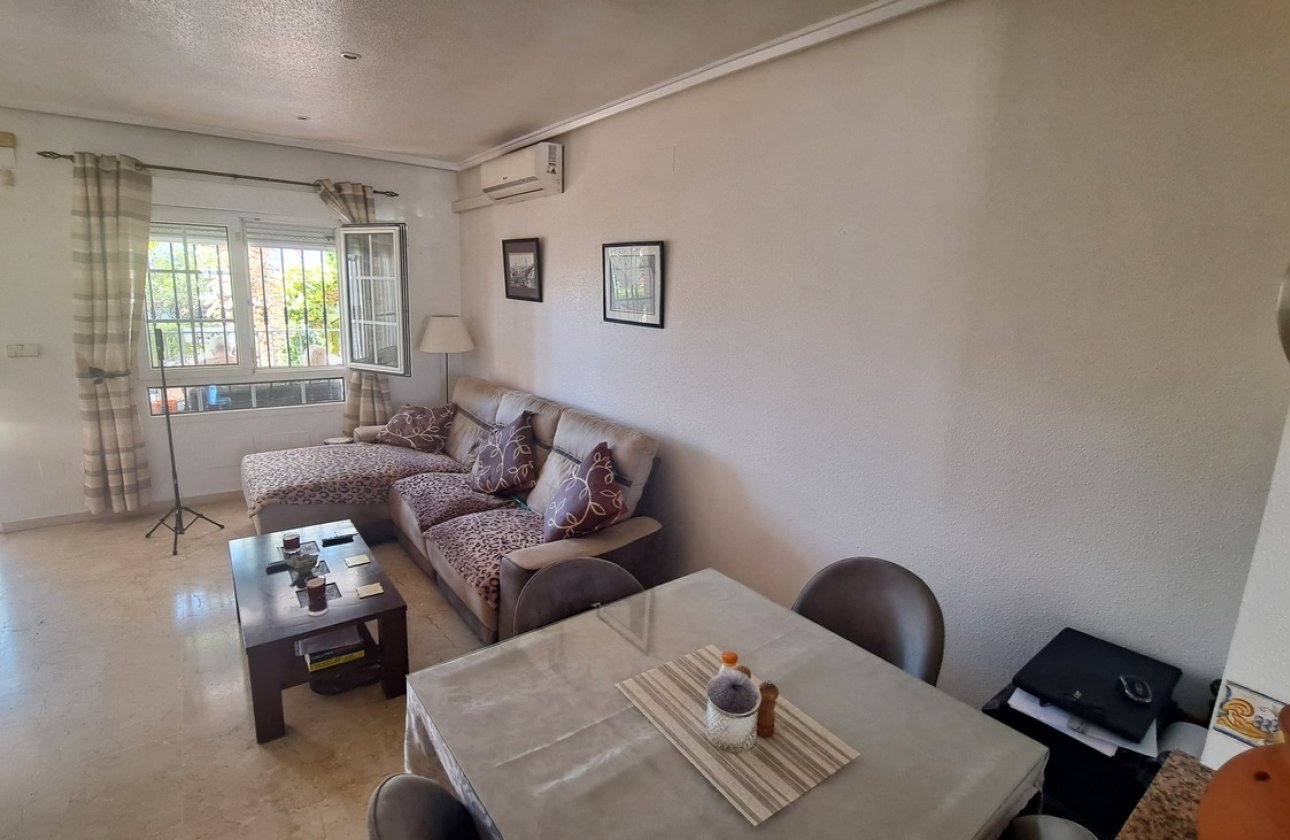 Resale - Town House -
Los Dolses - Inland