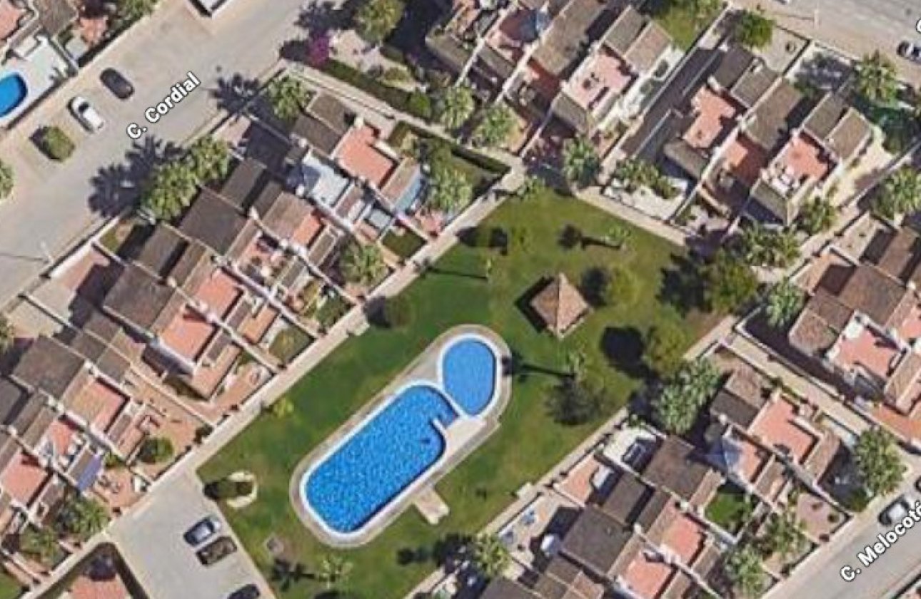 Resale - Town House -
Los Dolses - Inland