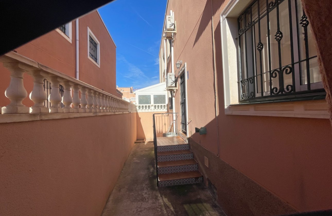 Resale - Town House -
Los Montesinos - Costa Blanca