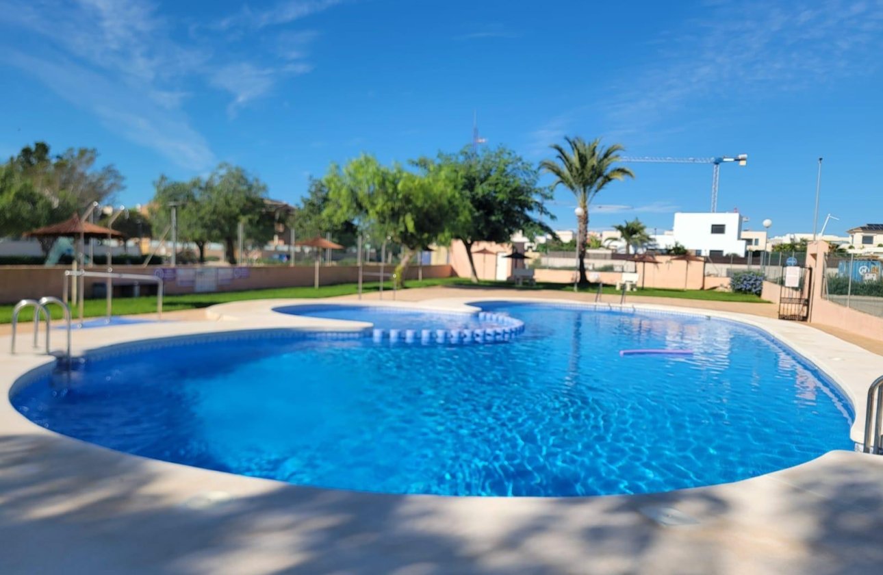 Resale - Town House -
Los Montesinos - Los Montesinos - Urb. La Herrada